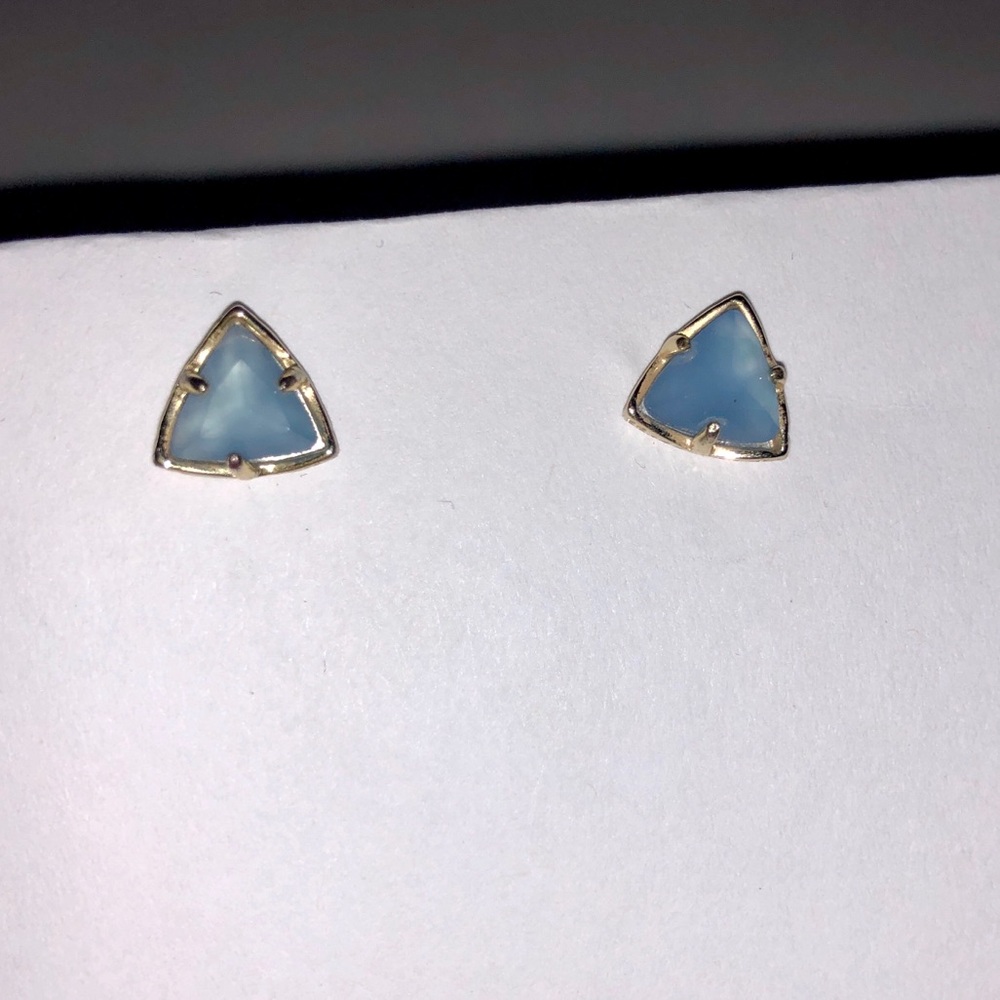 Kendra Scott Stud earrings